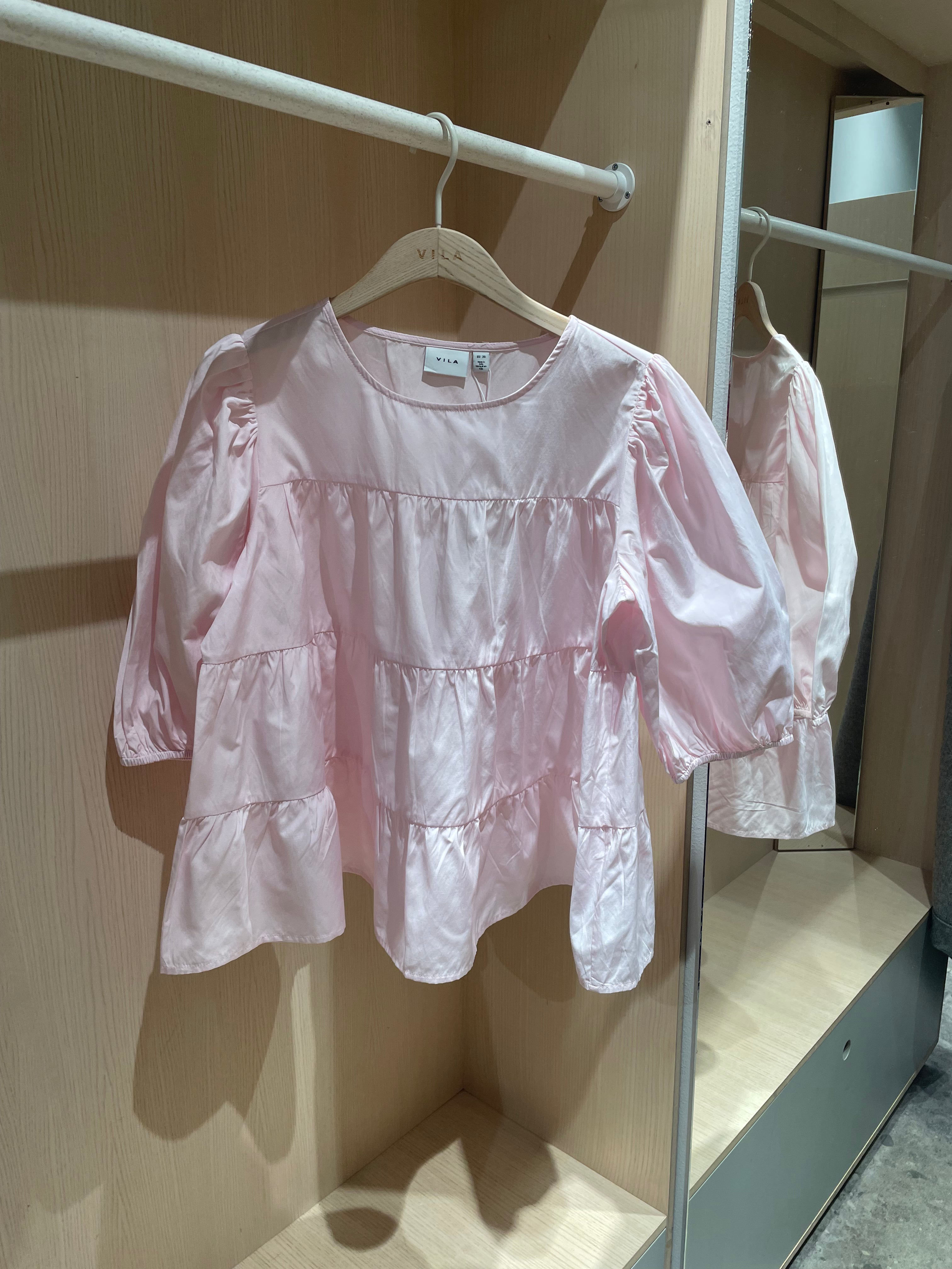 VIKELLI Top - Cherry Blossom